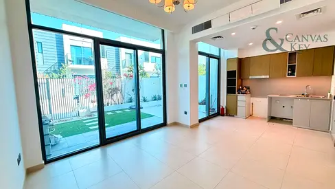CLOSE TO POOL | VACANT | MULTIPLE OPTION