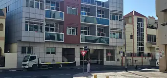 Executive Bedspace Available near Abuhail metro station