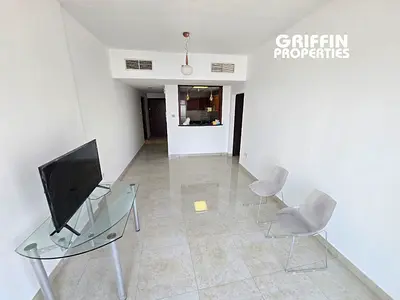1BED | Vacant | Balcony | Near Metro