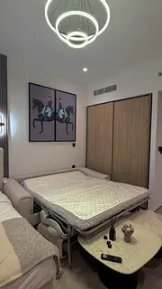 Studio Sharing – Looking for One Male Roommate