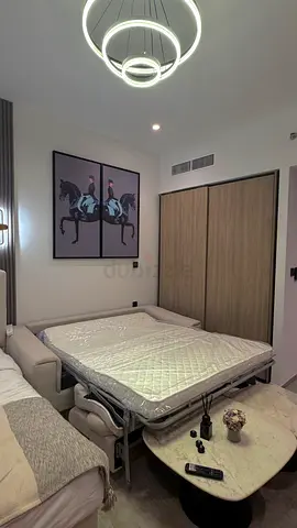 Studio Sharing – Looking for One Male Roommate