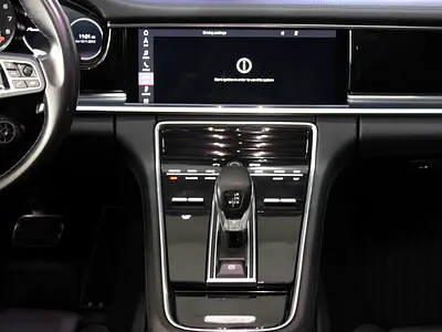 2020 Porsche PANAMERA 缩略图 18