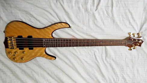 High End Custom Kuznetsov Masterbuild 5-String Bass (Ken Smith Replica)
