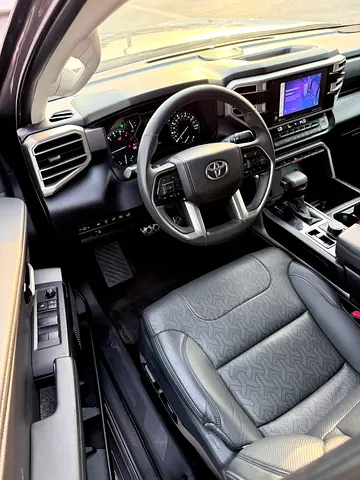 صورة 6 لـ 2023 Toyota TUNDRA