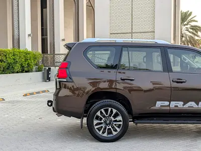 2022 Toyota PRADO 照片 9