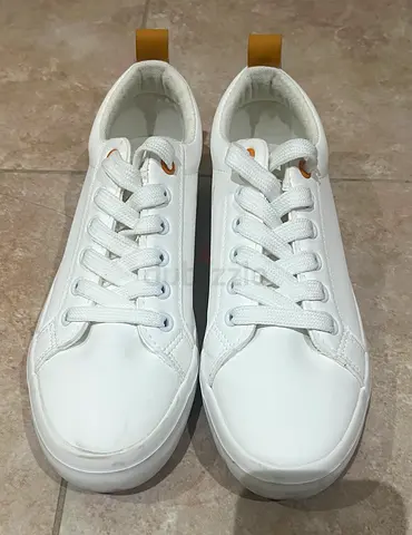 White casual sneakers - Used only once, Size 39