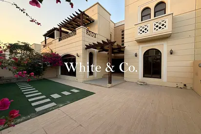 Single Row | VOT 4BR Villa | Middle Unit