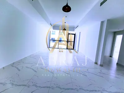 Lavish like a brand new 2BHK with balcony,master bedroom, Covered Parking , Buildin Wardrobe