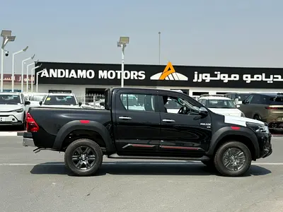 2026 Toyota HILUX — миниатюра 3