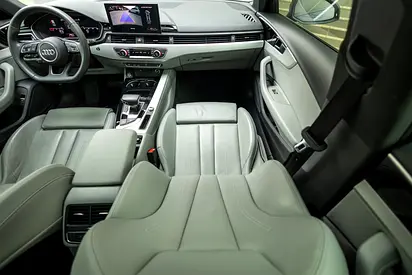 صورة مصغرة 14 لـ 2023 AUDI A4