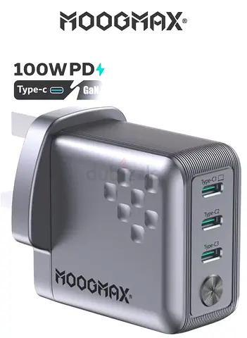 Type-C charger head with three Type-C ports. Fish Type C with GaN technology to improve performance