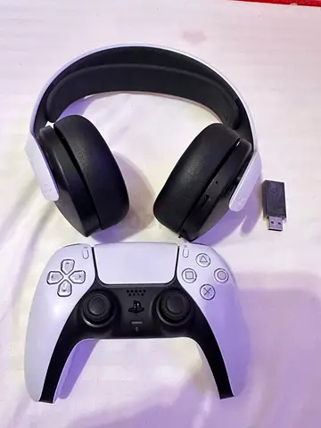 PlayStation 5 DualSense Controller and Wireless Headset (USB Dongle) - Used