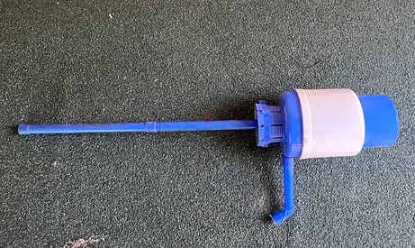 manual water bottle pump