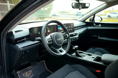 صورة 14 لـ 2024 KIA K5