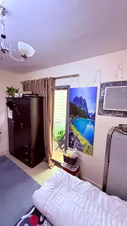 🏠 Family Room Available for Rent