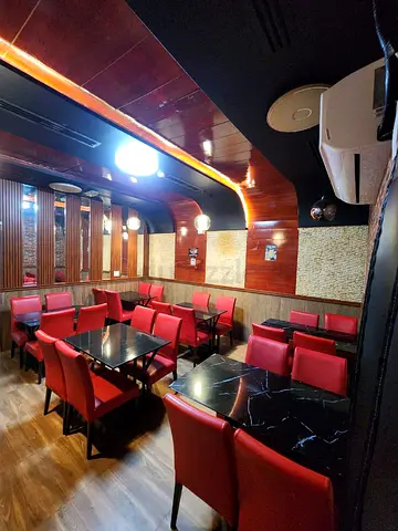 **VERY PROFITABLE RESTAURANT FOR SALE – PRIME LOCATION, DEIRA, DUBAI**  📍 Deira, Dubai  A well-esta