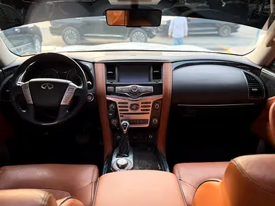 صورة 9 لـ 2019 Infiniti QX80