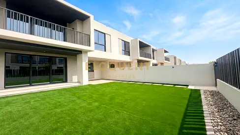 Landscaped | Ready To Move | On Green Belt