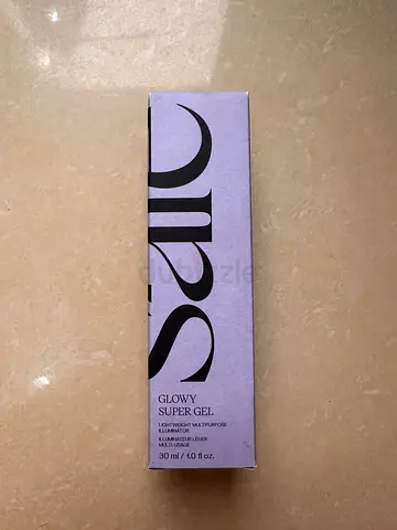 Saie Glowy Super Gel - Price is negotiable