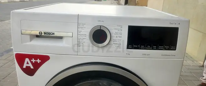 BOSCH WASHING MACHINE 4 SERIE 9KG FOR SALE