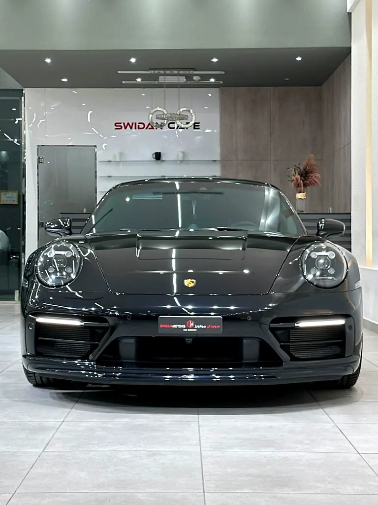 بورشه 911 2024