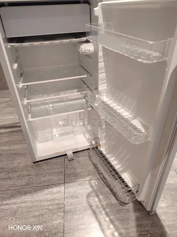 Mini refrigerator excellent condition