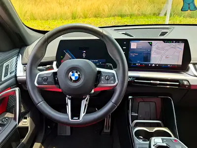 2025 BMW X1 缩略图 10