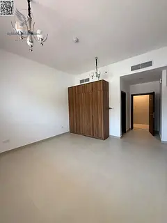 First Tenant Studio with Built in Wardrobes and Separate Kitchen Direct Dubai Exit Prime Location Fl