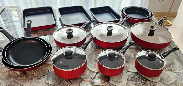Brand New 15 Pots and Pans (All for 550 Dhs