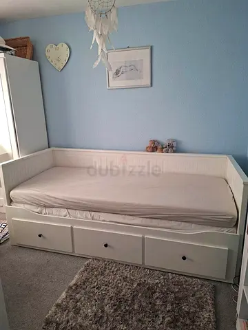 IKEA Hemnes Fold out Daybed with three drawer storage 2 mattress
