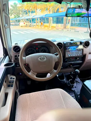 صورة 9 لـ 2014 Toyota LAND CRUISER 70 SERIES