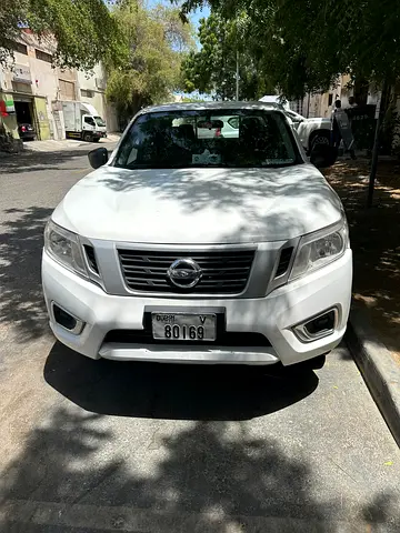 Nissan Navara 2016 SE GCC Specs First Owner