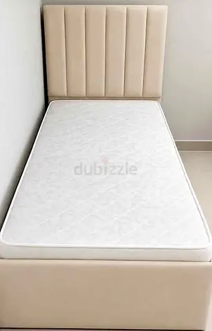 Bed Valvet Design New