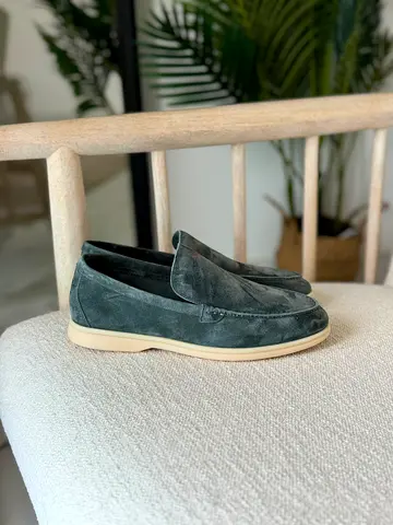 Loro piana summer walk 💎

in  super master quality 💎

/ 40-47 /