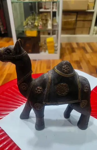 Decorative Camel Figurine- 15x16cm