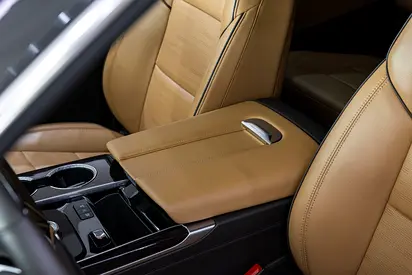 2025 Cadillac ESCALADE 缩略图 16