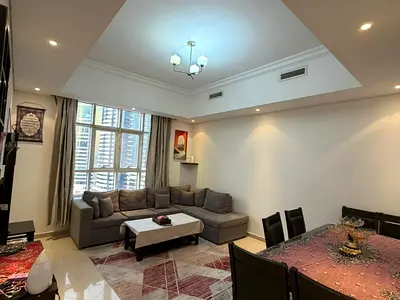 غرفه وصاله / بسعر خيالي / مفروش فرش فندقى / اطلاله بحريه جانبيه / التعاون / الممزر / الشارقه