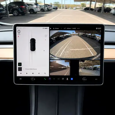2022 Tesla MODEL 3 — миниатюра 16