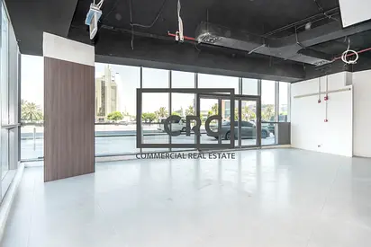 Fitted | With Partition Walls | Vacant