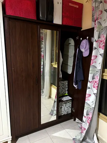 Dark Wooden strong heavy 3‑Door Wardrobe with Mirror and Hanging Space