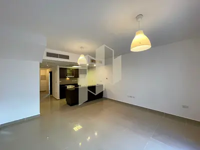 Highly Maintained | Spacious TH | Family Community