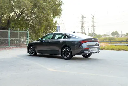 صورة 5 لـ 2024 KIA K5