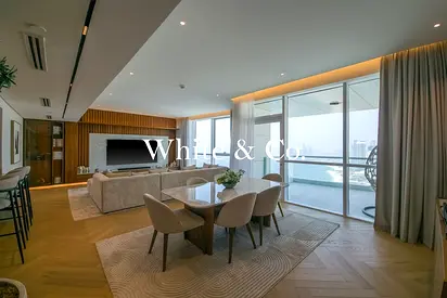 Exclusive | Upgraded | High Flr | Sea View