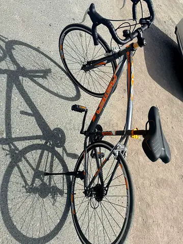 aster 700c road bike