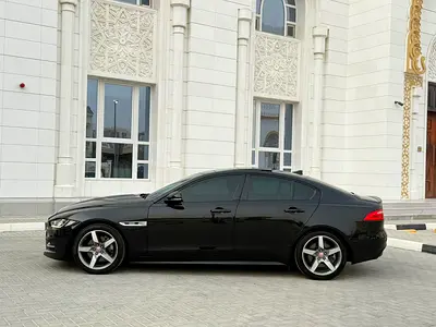 صورة 5 لـ 2016 Jaguar XE