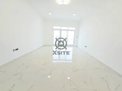 Zero Commission|Closed Kitchen|Bright Layout