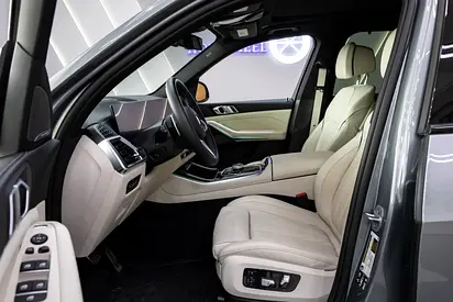 صورة مصغرة 11 لـ 2025 BMW X5