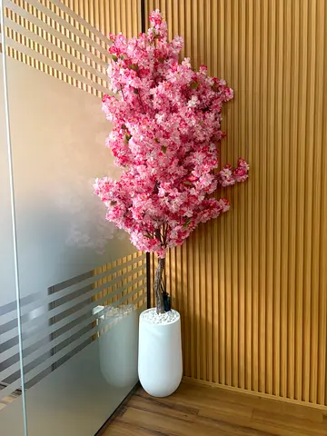 Fake plant decoration