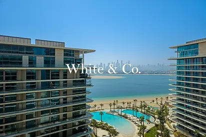 Dual Atlantis and Skyline View | 2 Bedroom