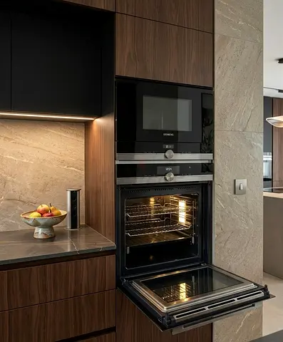 Siemens iQ700 Built-In Microwave & Oven Set